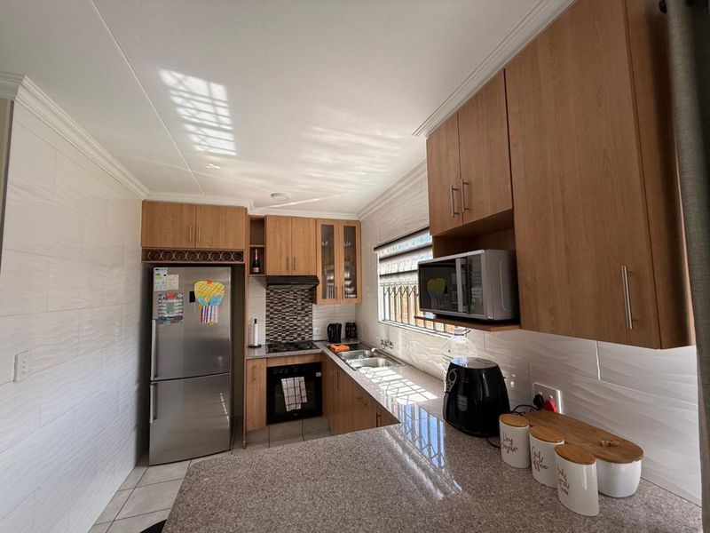 Townhouse For Sale in Montana - Photo 5