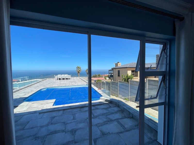 House For Sale in Dana Bay - Photo 7