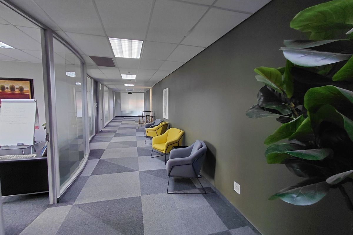 Office To Rent in Faerie Glen - Photo 5