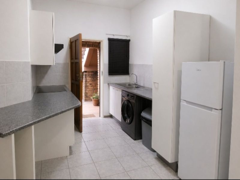 Apartment For Sale in Blackheath - Photo 8