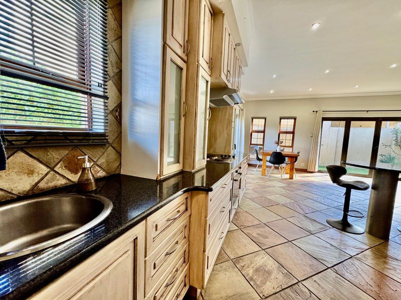 House For Sale in Secunda Central - Photo 9