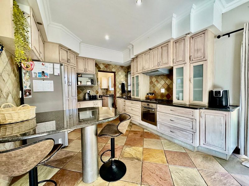 House For Sale in Secunda Central - Photo 7