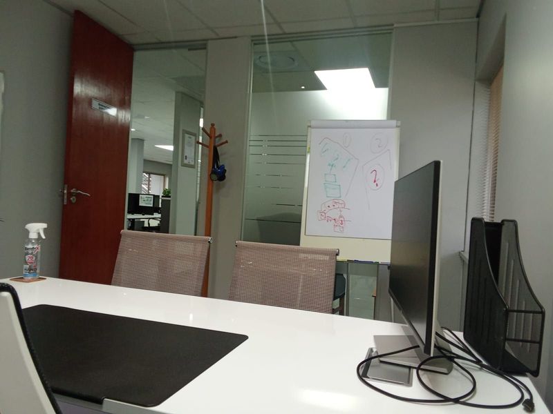 Commercial To Rent in Vorna Valley - Photo 5