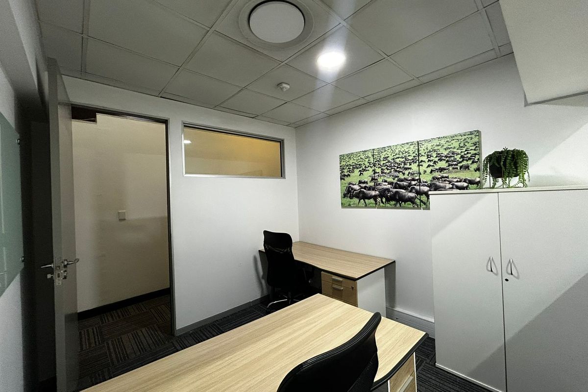 Commercial To Rent in Kyalami - Photo 4