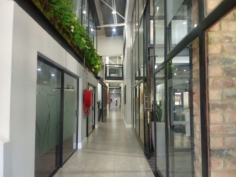 Commercial To Rent in Kyalami - Photo 7