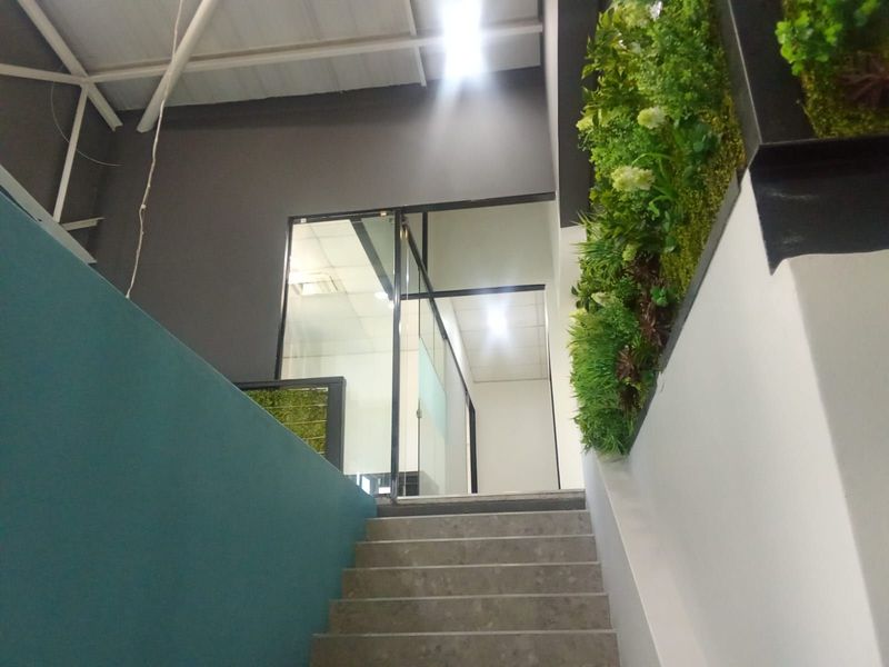 Commercial To Rent in Kyalami - Photo 6