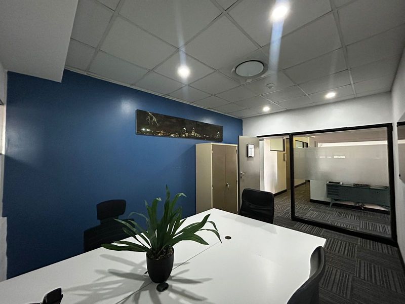 Commercial To Rent in Kyalami - Photo 5