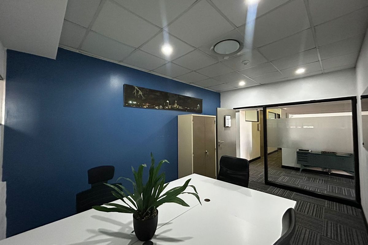 Commercial To Rent in Kyalami - Photo 5