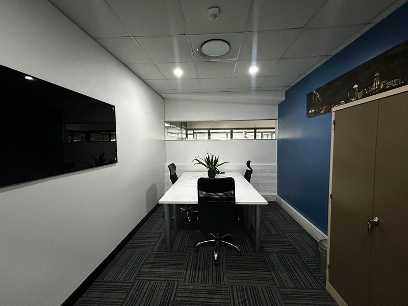 Commercial To Rent in Kyalami - Photo 4