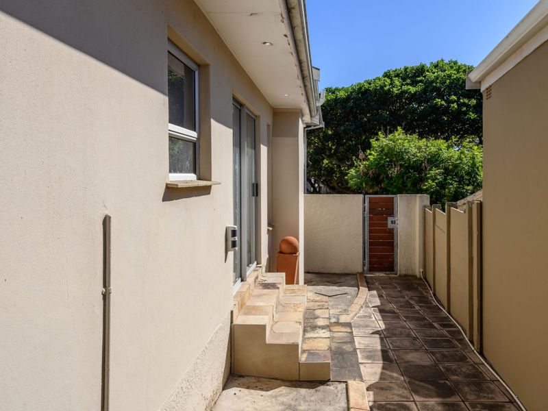 House For Sale in Morningside - Photo 6