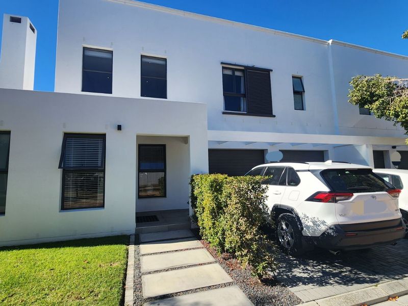 House For Sale in Croydon Gardens Estate - Photo 1
