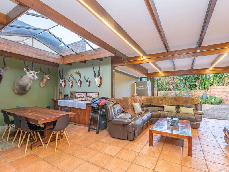 House For Sale in Eldoraigne - Photo 6
