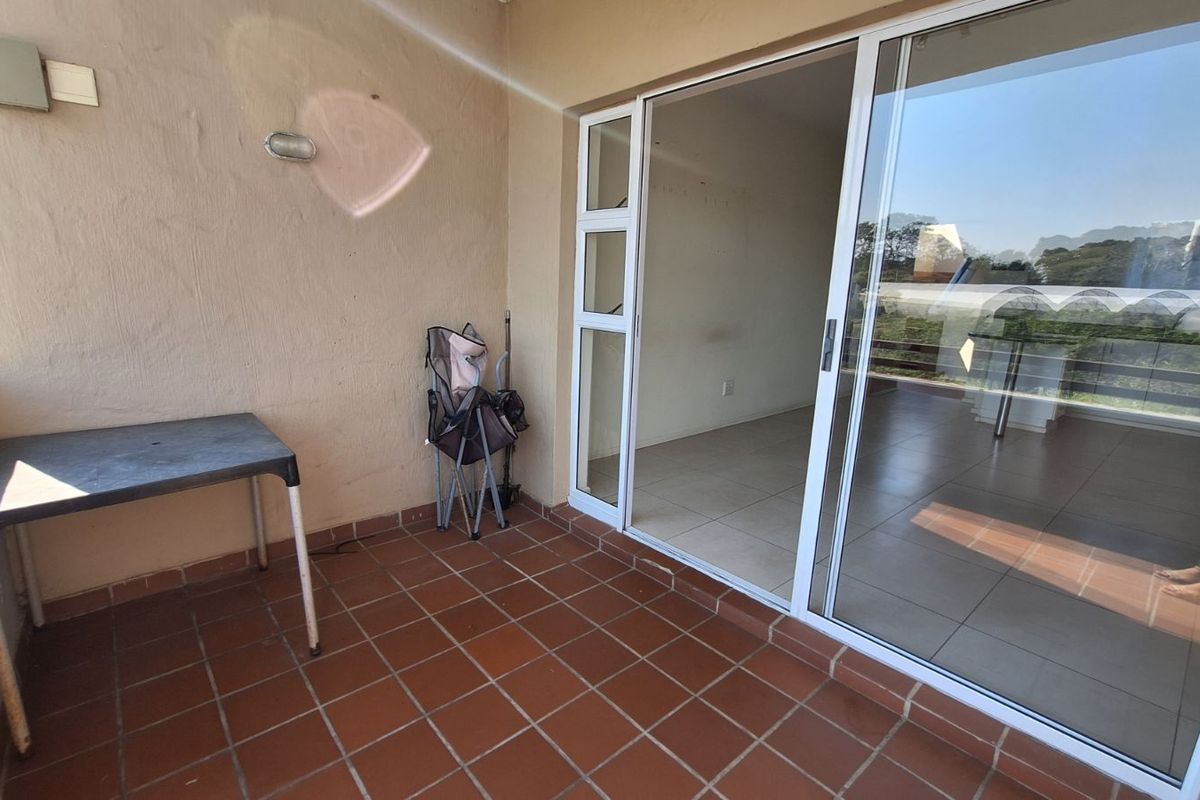 Apartment To Rent in Sheffield Beach - Photo 2