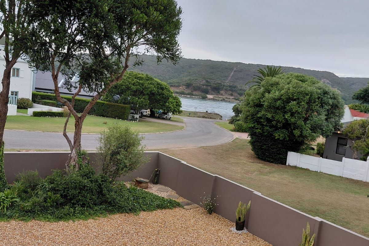 House For Sale in Stilbaai Wes - Photo 2