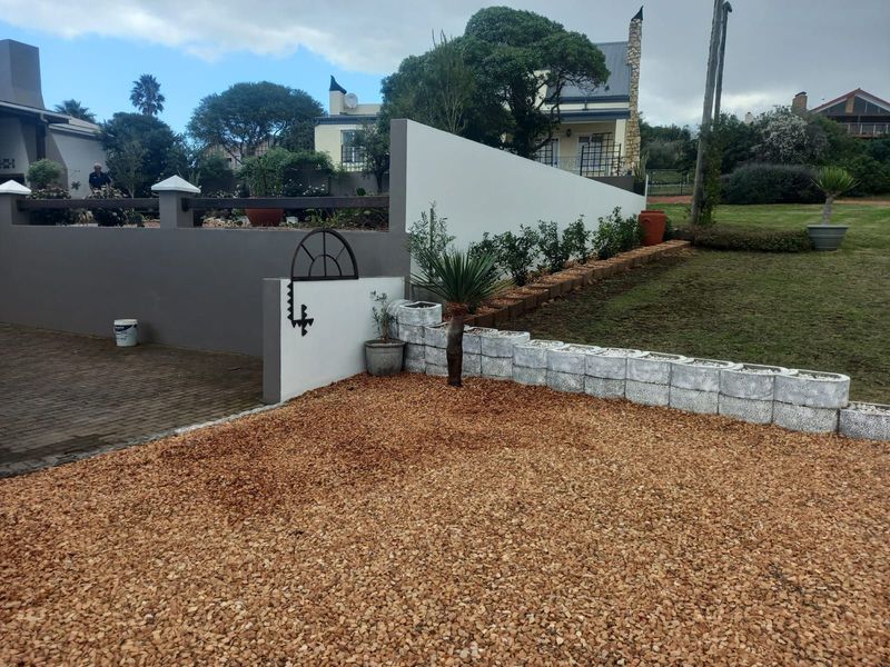 House For Sale in Stilbaai Wes - Photo 5