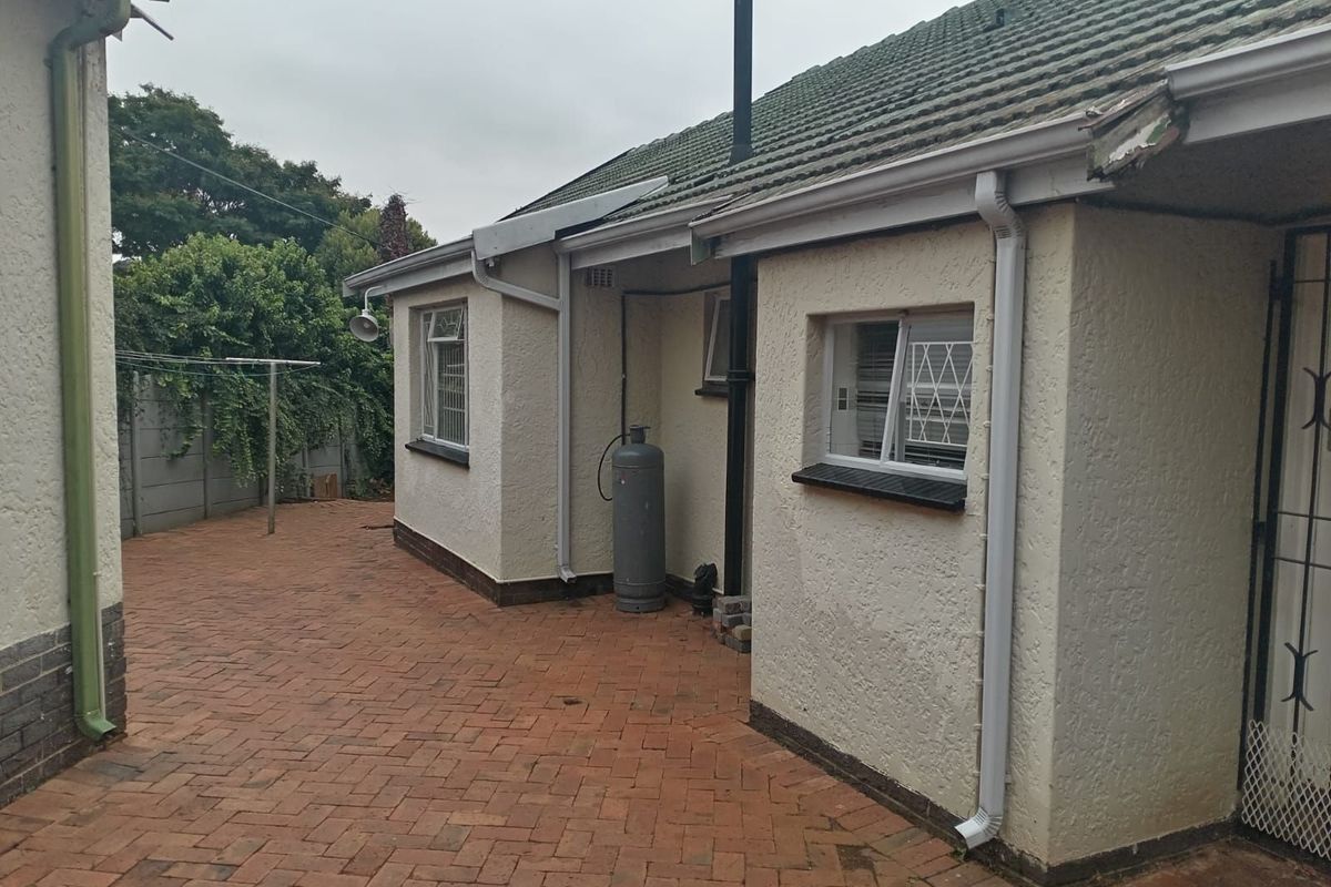 House For Sale in Montgomery Park - Photo 5