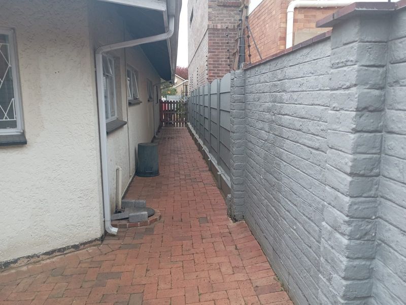 House For Sale in Montgomery Park - Photo 4