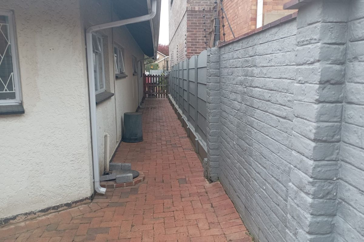 House For Sale in Montgomery Park - Photo 4