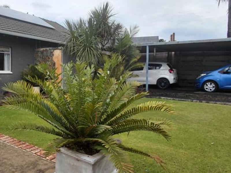 House For Sale in Norkem Park - Photo 2