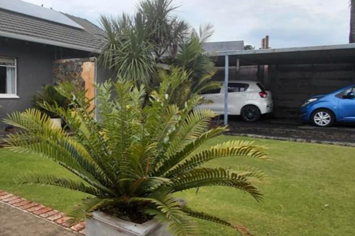 House For Sale in Norkem Park - Photo 2