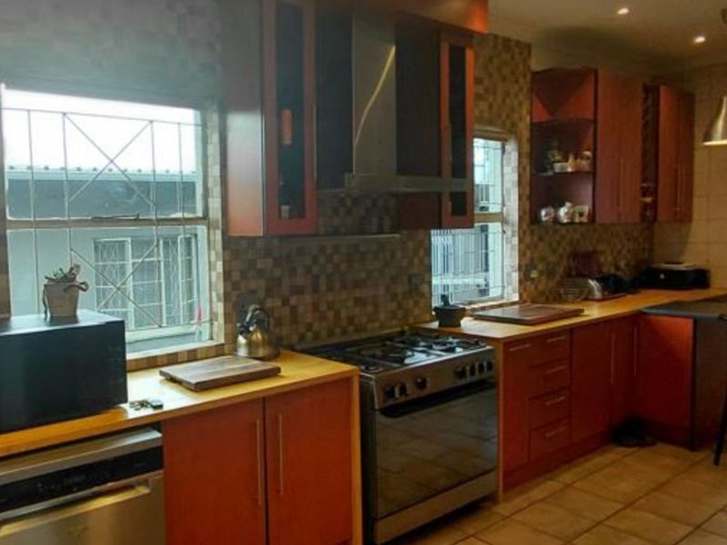 House For Sale in Norkem Park - Photo 8