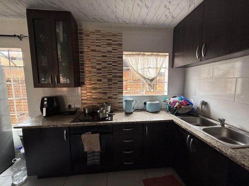 House For Sale in Philip Nel Park - Photo 8