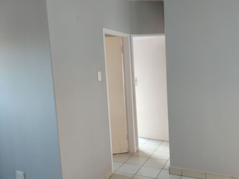 House To Rent in Kempton Park Central - Photo 9