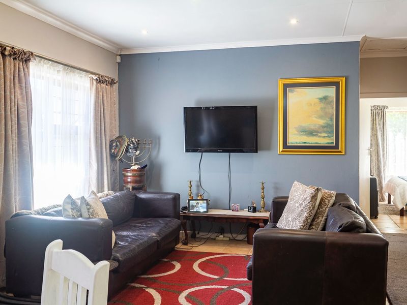 House To Rent in Bo Dorp - Photo 3