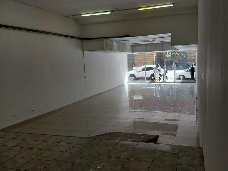 Retail To Rent in Arcadia - Photo 10