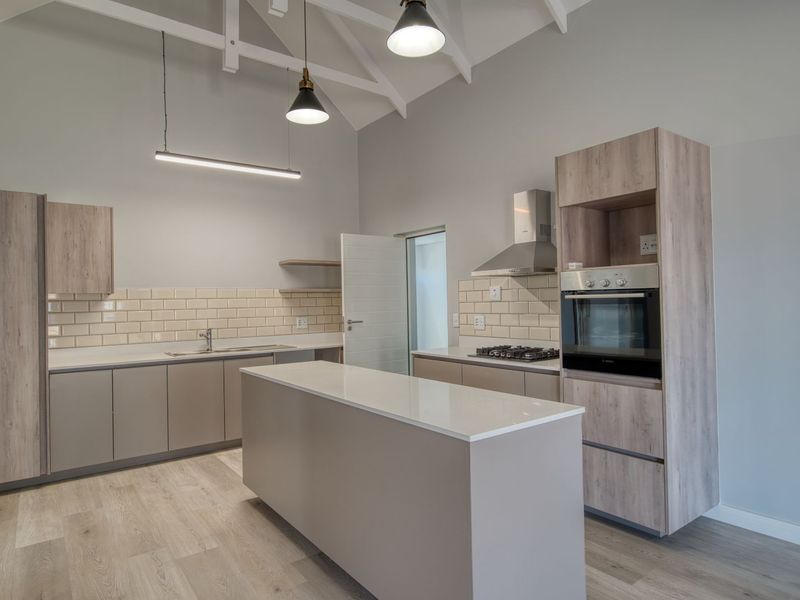 House For Sale in Hartland Lifestyle Estate - Photo 2