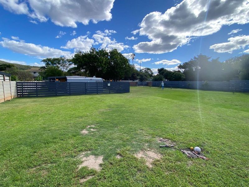 House For Sale in Riverside - Photo 10