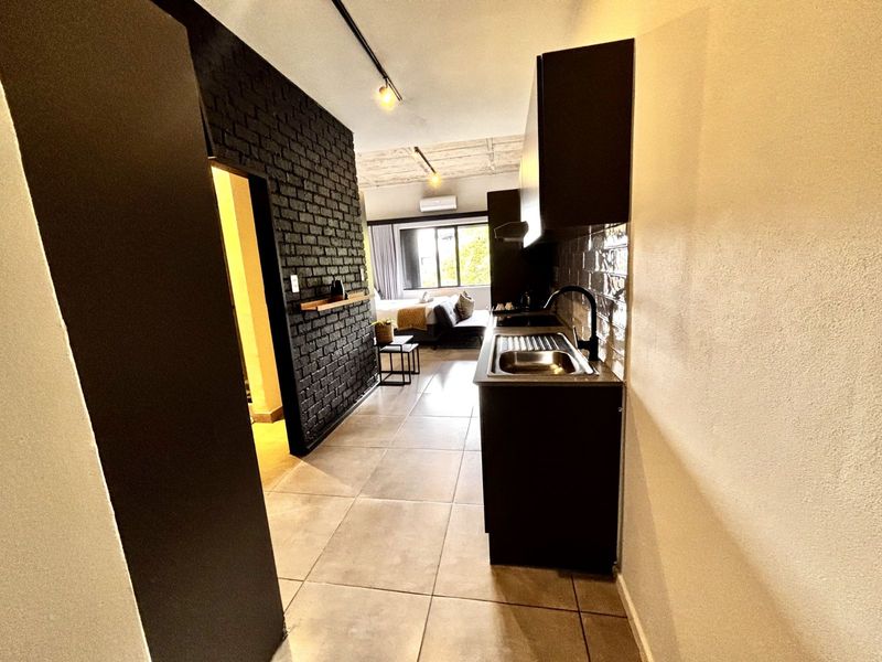 Apartment For Sale in Sandown - Photo 8