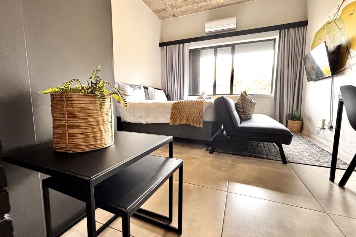 Apartment For Sale in Sandown - Photo 4