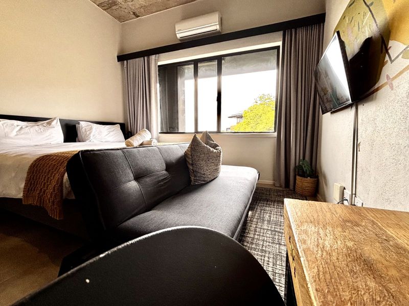 Apartment For Sale in Sandown - Photo 5