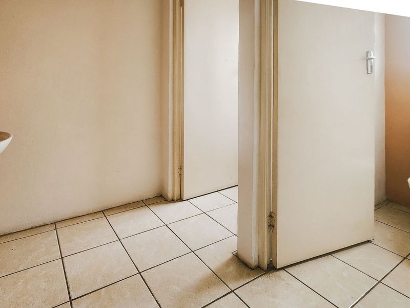 Office To Rent in Ballito Commercial District - Photo 6