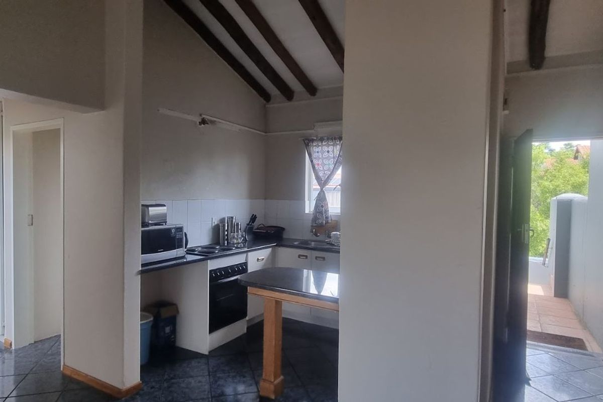 Apartment To Rent in Northgate - Photo 5