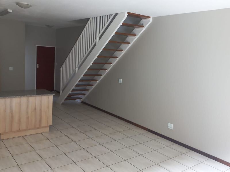 Apartment To Rent in Trichardt - Photo 3