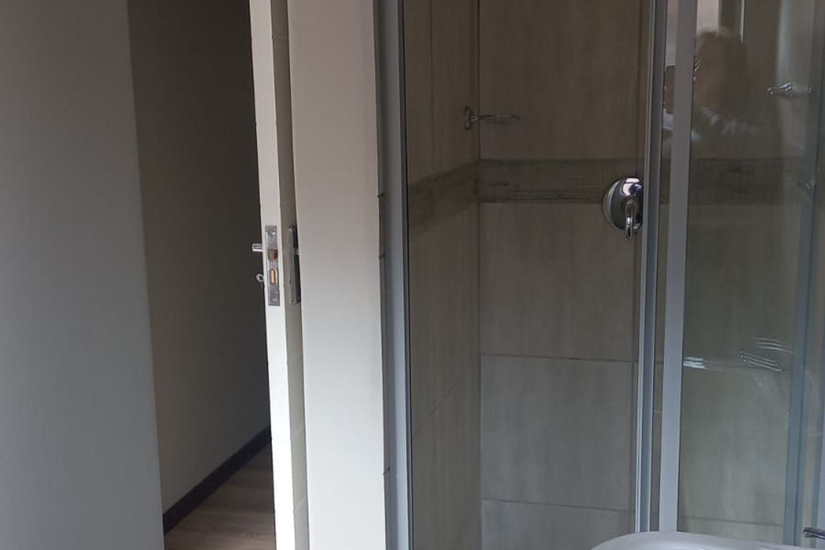 Apartment To Rent in Trichardt - Photo 5