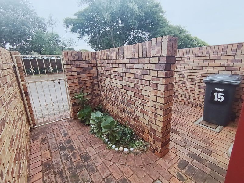 Townhouse To Rent in Wonderboom - Photo 5