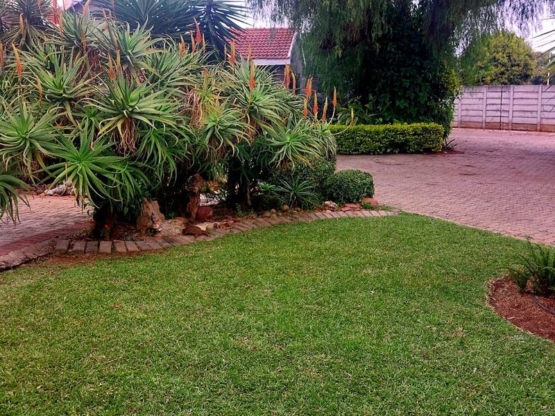 Townhouse For Sale in Polokwane Central - Photo 10