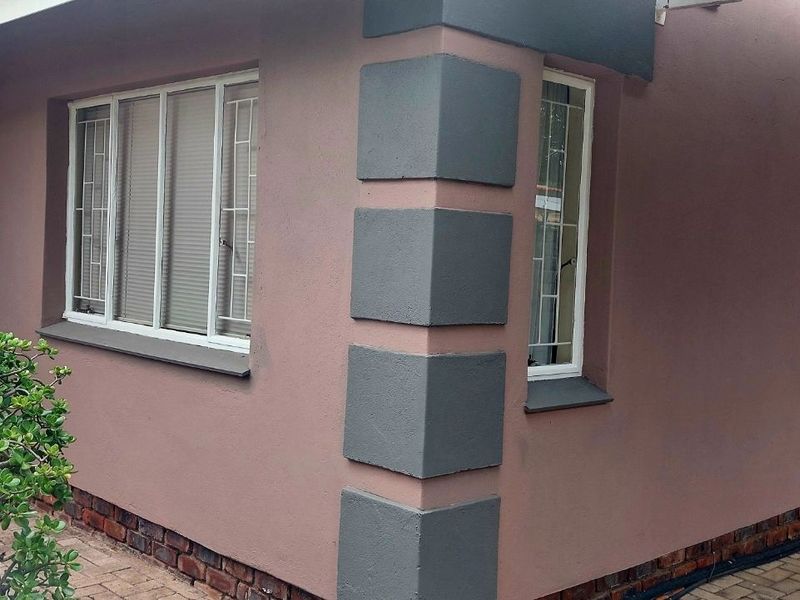 Townhouse For Sale in Polokwane Central - Photo 3