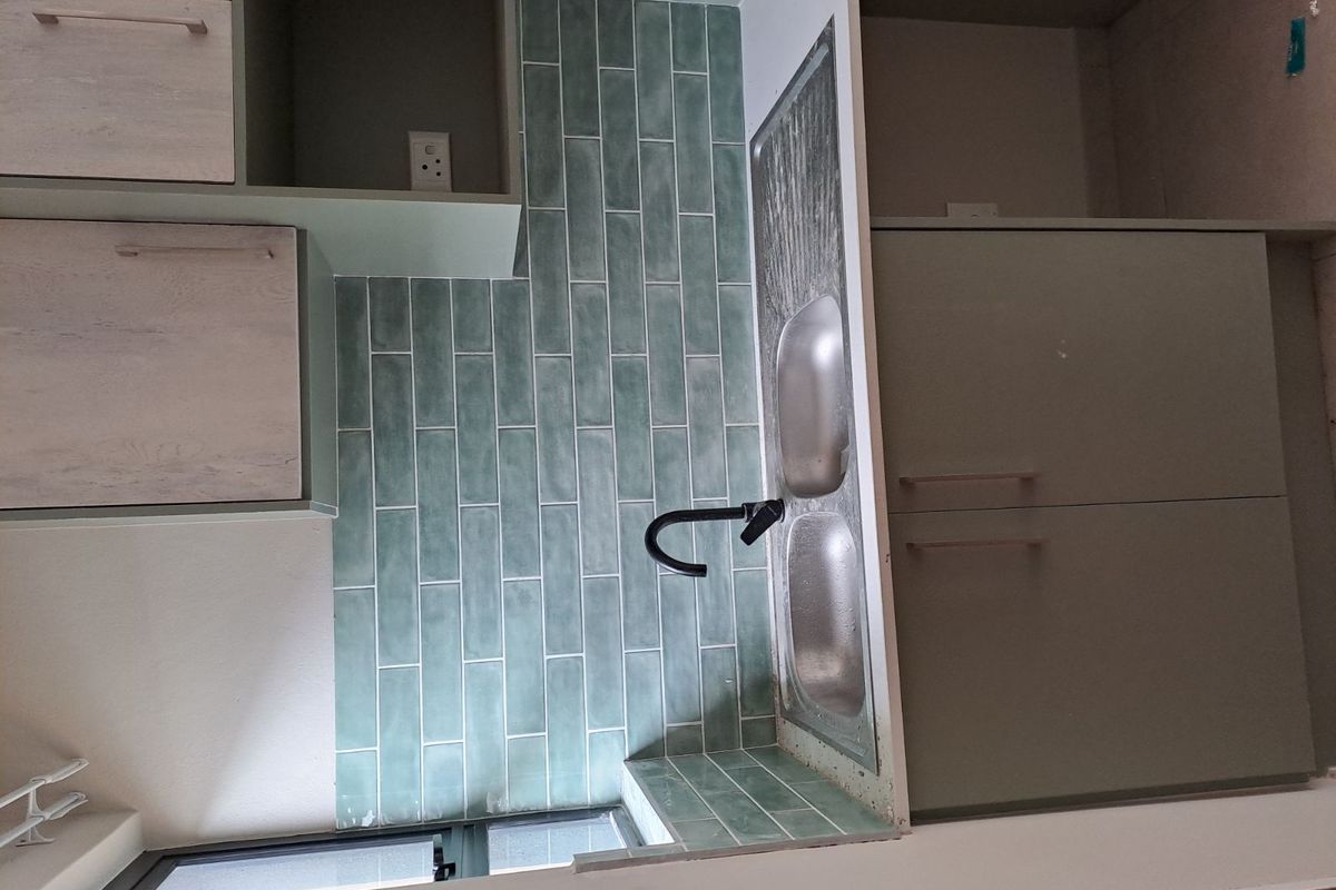 House For Sale in Rayton Central - Photo 4