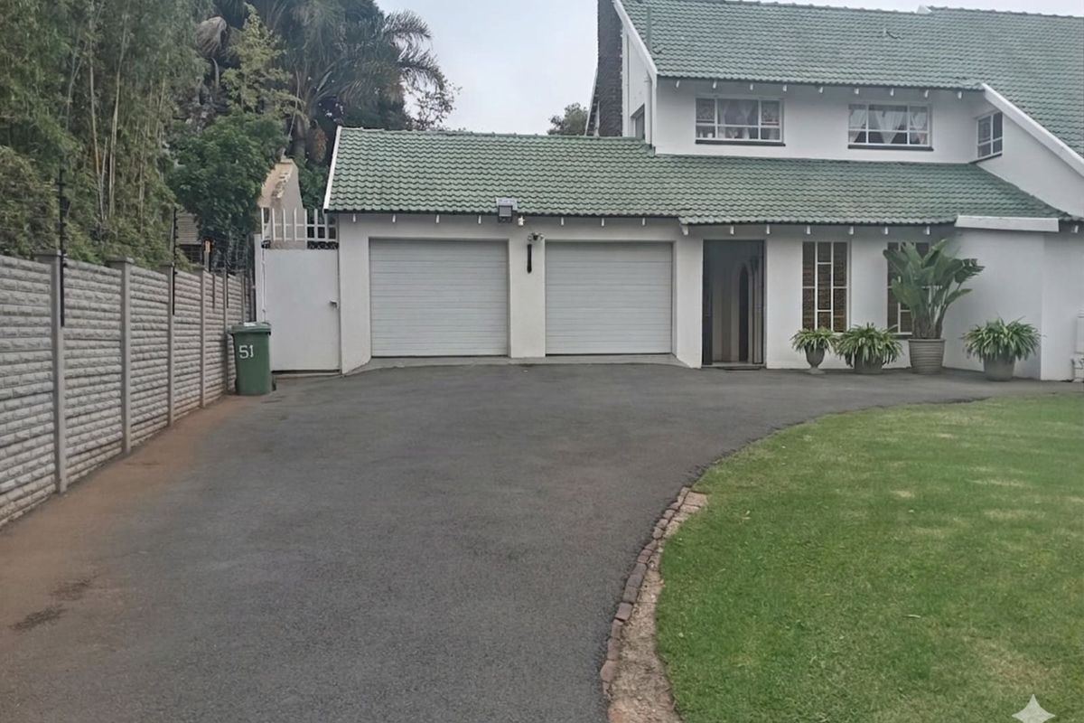 House For Sale in Florida North - Photo 2