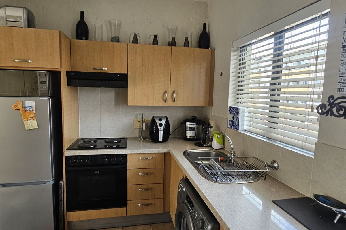 Apartment To Rent in Ferndale - Photo 4