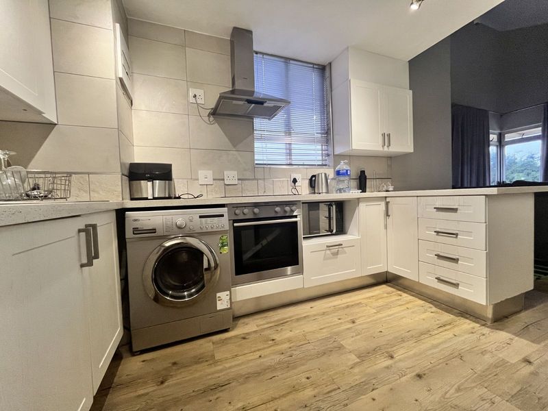 Apartment For Sale in Hatfield - Photo 2