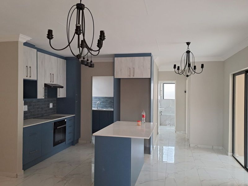 House For Sale in Rayton Central - Photo 3