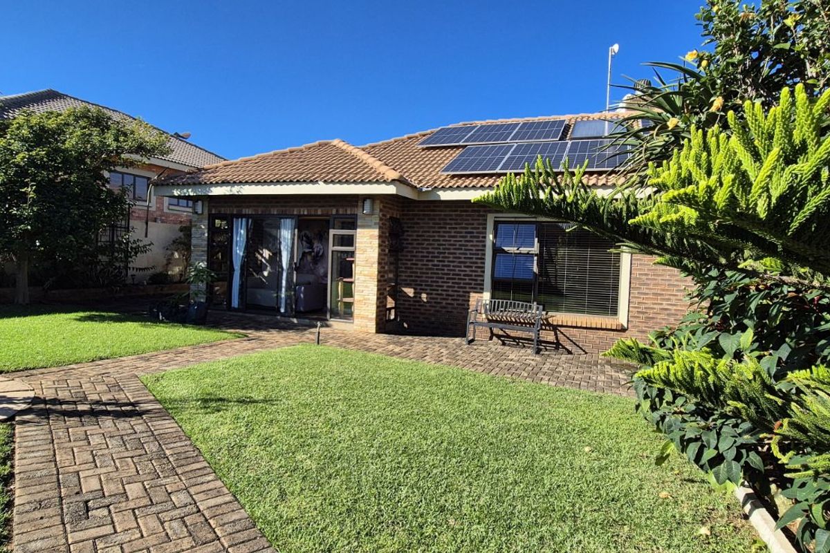 House For Sale in Lydenburg Central - Photo 4