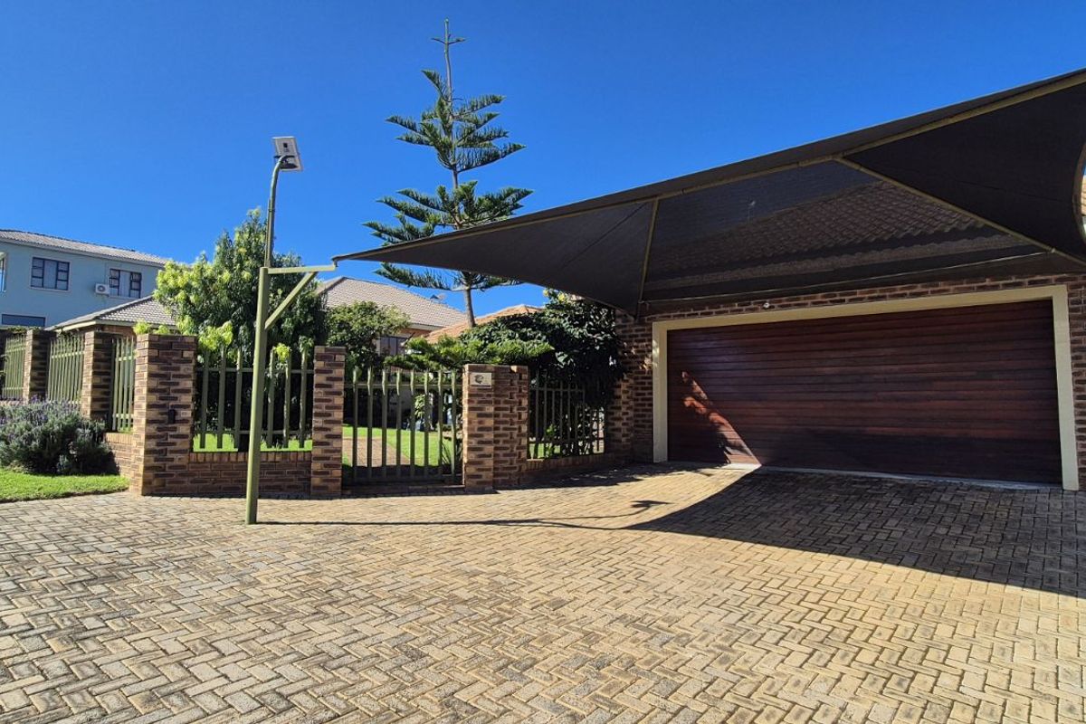 House For Sale in Lydenburg Central - Photo 3