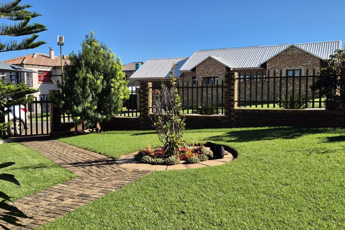 House For Sale in Lydenburg Central - Photo 5