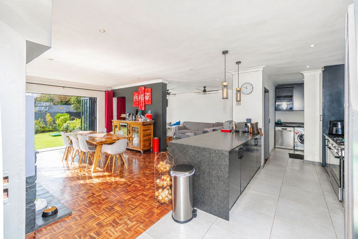 House For Sale in Blairgowrie - Photo 5